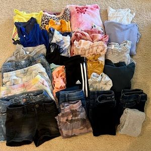 Girls size 6-7 Clothing Lot- 35 Pieces